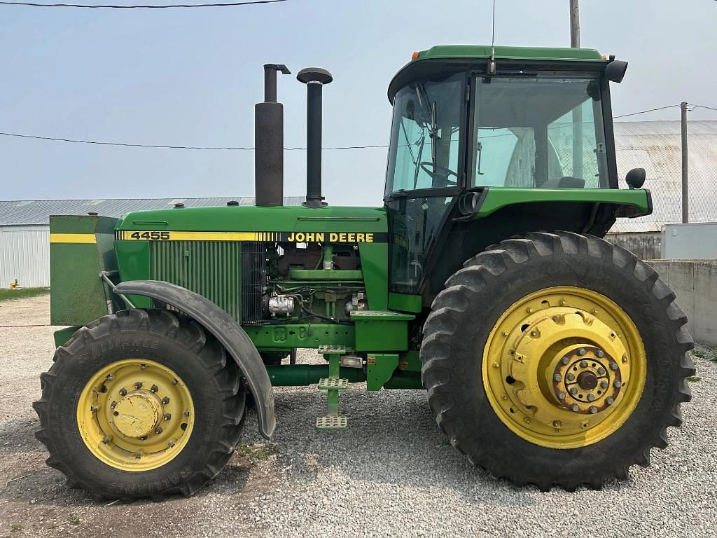 Image of John Deere 4455 Image 0