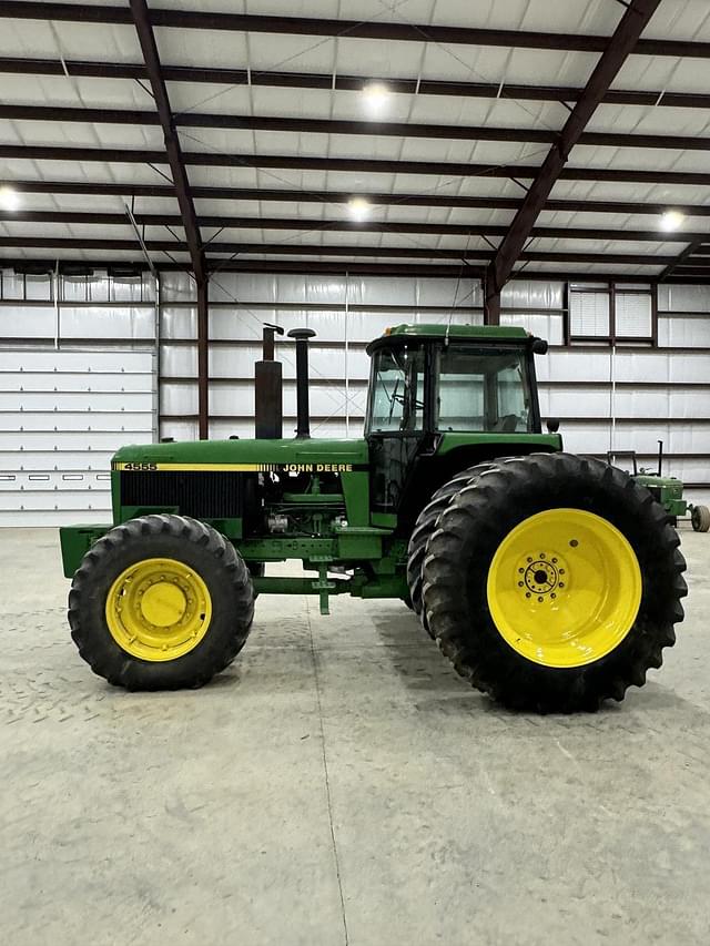 Image of John Deere 4555 equipment image 1