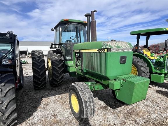 Image of John Deere 4555 equipment image 1