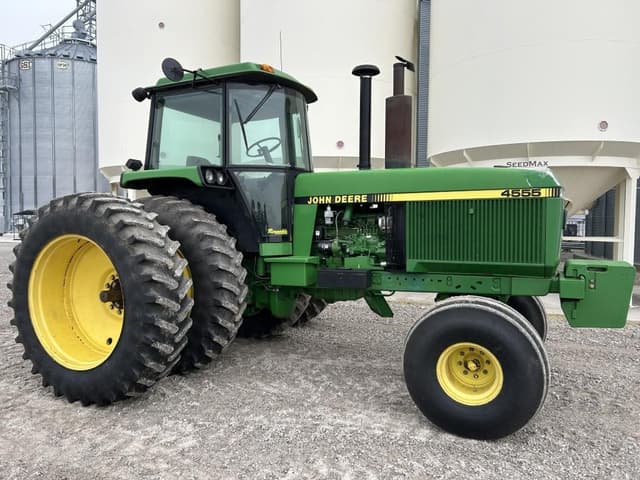 Image of John Deere 4555 equipment image 1