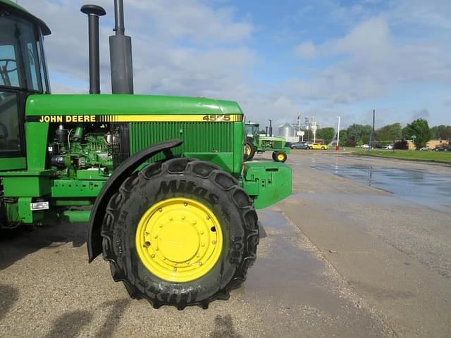 Image of John Deere 4555 equipment image 4