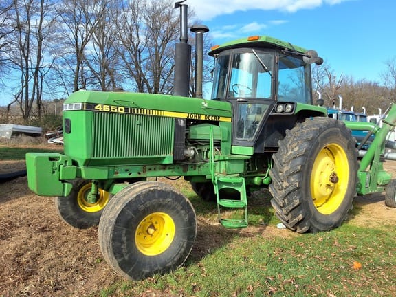 1989 John Deere 4650 Equipment Image0