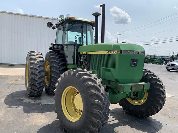 Image of John Deere 4755 equipment image 2