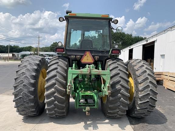 Image of John Deere 4755 equipment image 3