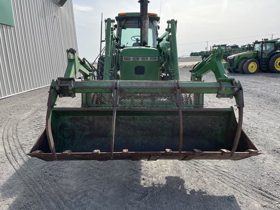 Image of John Deere 4755 equipment image 1