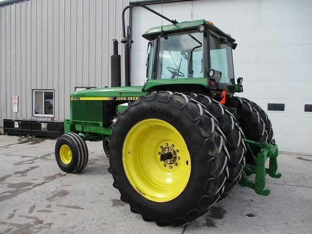 Image of John Deere 4755 equipment image 4