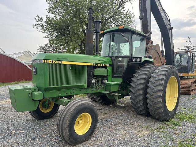 Image of John Deere 4755 equipment image 3