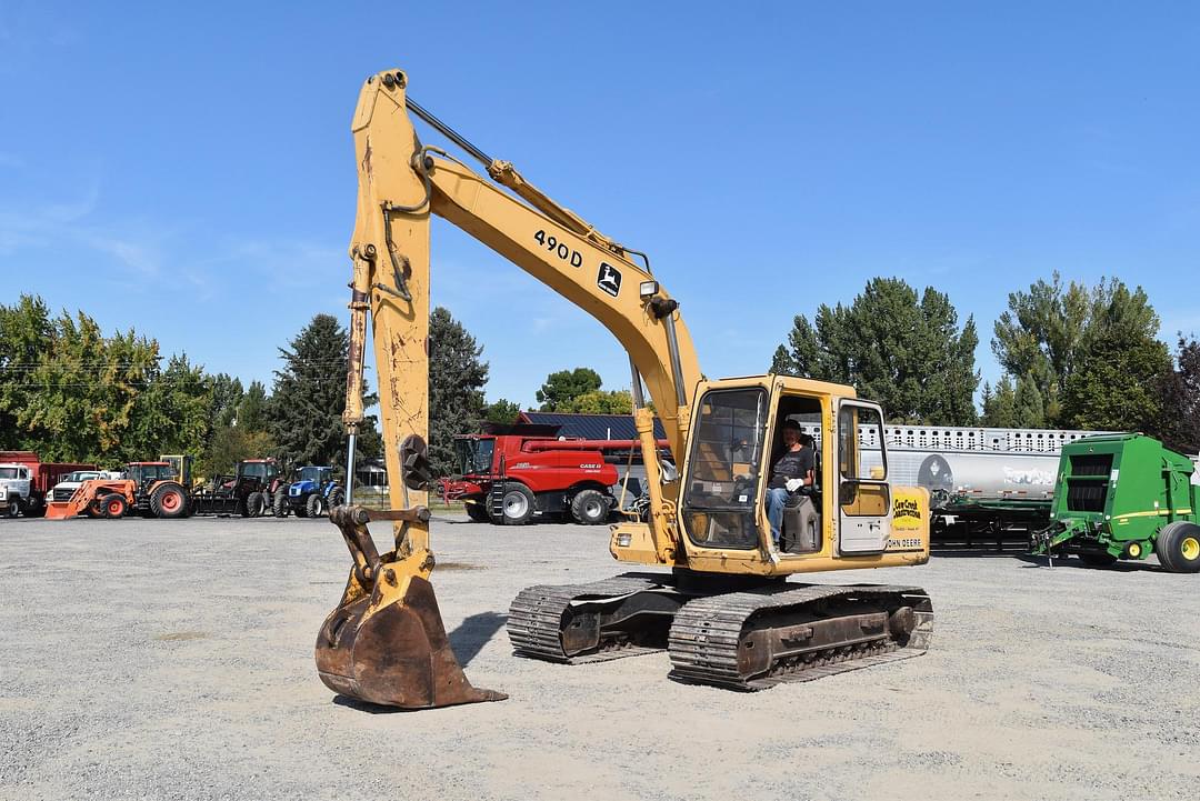 Image of John Deere 490 Primary image