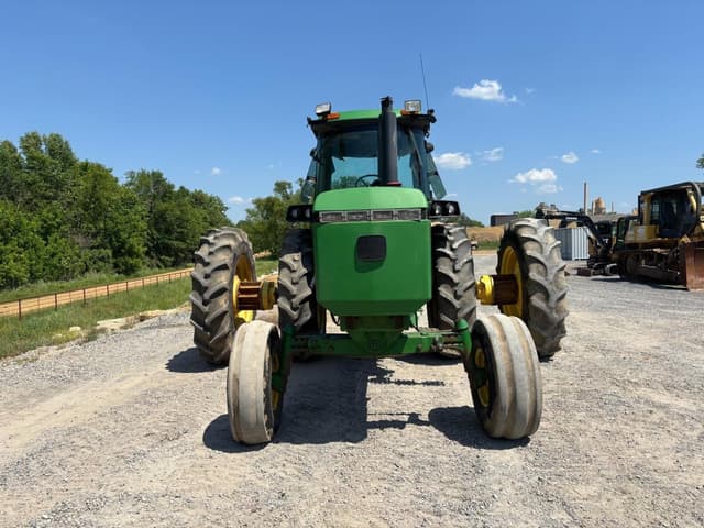 Image of John Deere 4955 equipment image 2