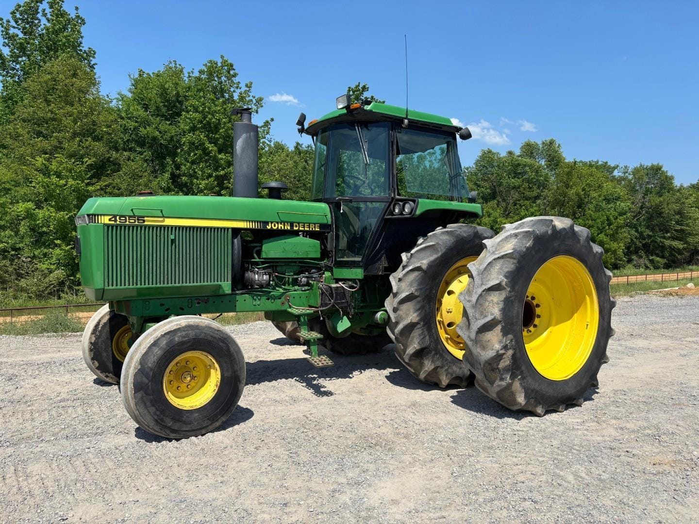 1989 John Deere 4955 Equipment Image0