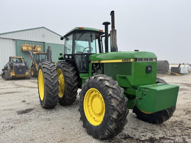 Image of John Deere 4955 equipment image 1