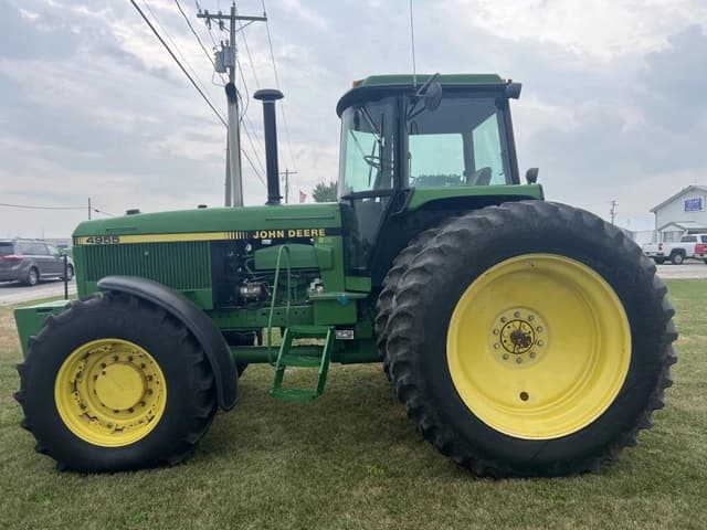 Image of John Deere 4955 equipment image 1