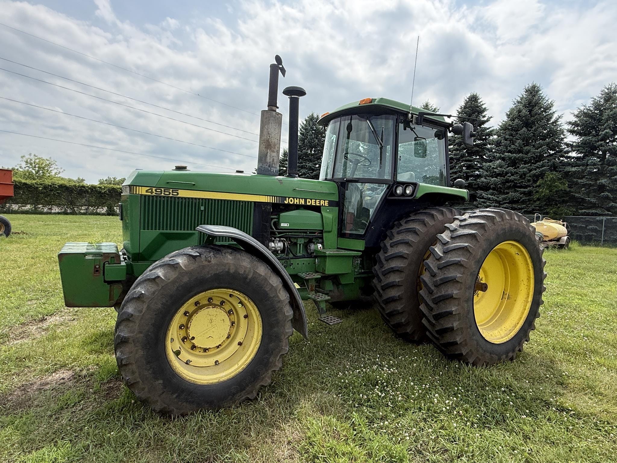 1989 John Deere 4955 Equipment Image0