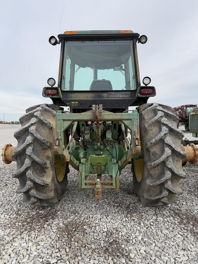 Image of John Deere 4955 equipment image 3