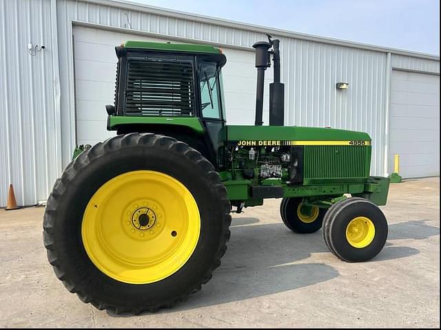 Image of John Deere 4955 equipment image 1