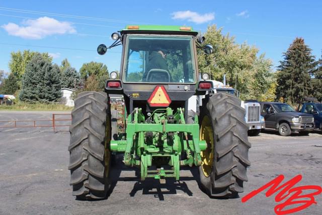Image of John Deere 4955 equipment image 4