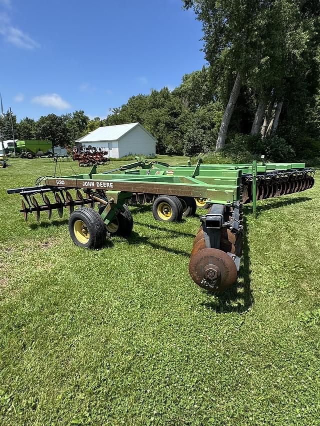 Image of John Deere 630 equipment image 2
