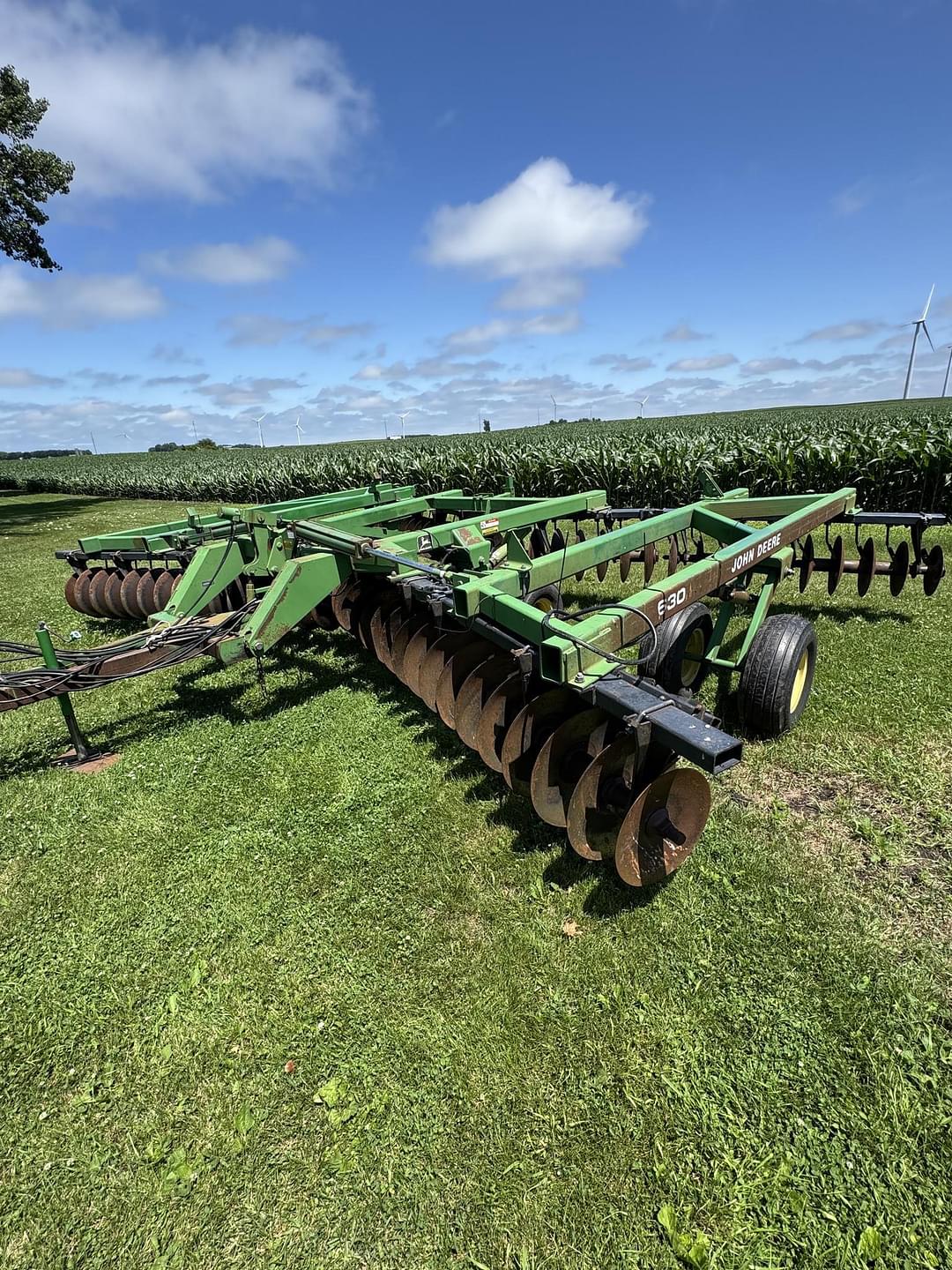 Image of John Deere 630 Primary image