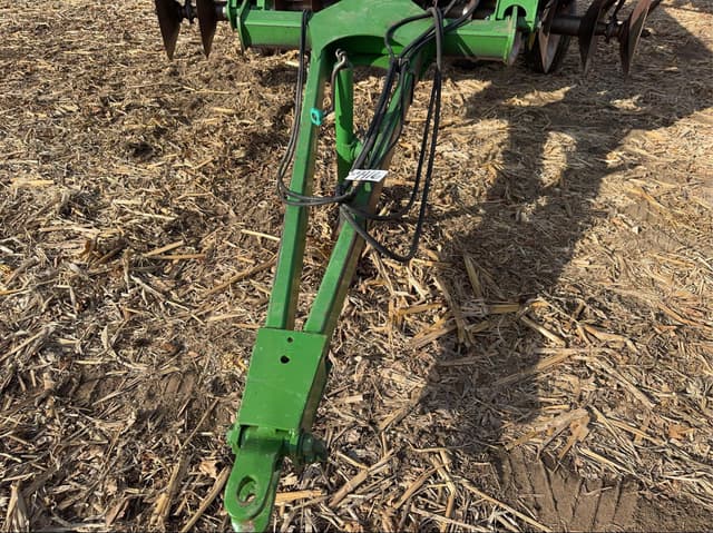 Image of John Deere 630 equipment image 2