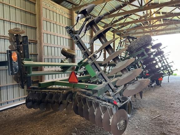 Image of John Deere 630 equipment image 4