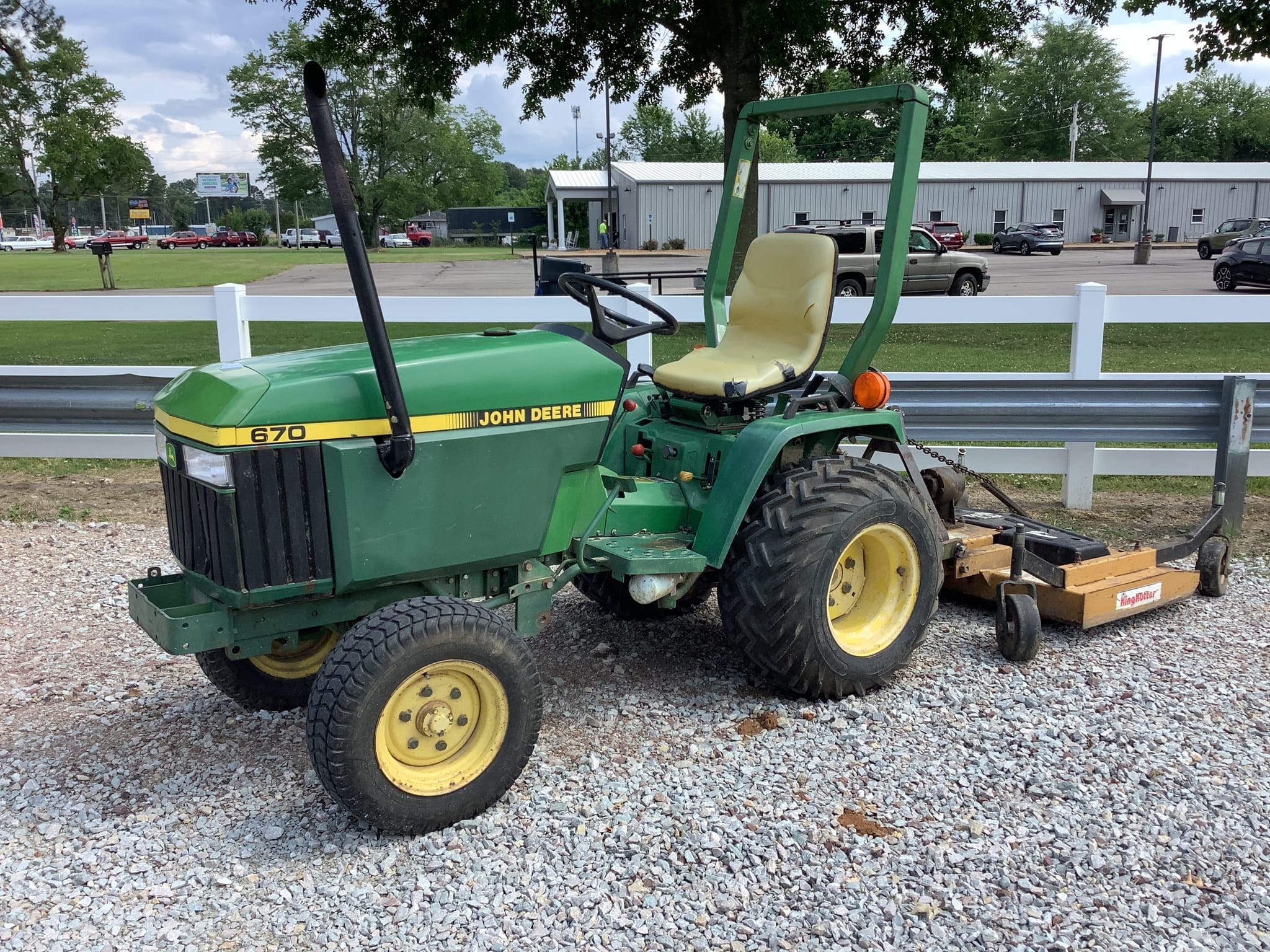 Main image John Deere 670