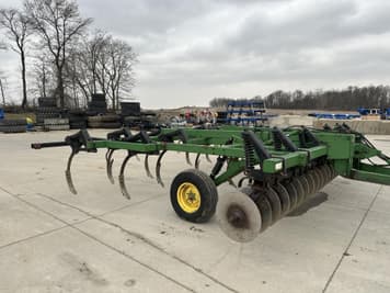 Main image John Deere 714