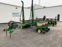 1989 John Deere 7200 Image