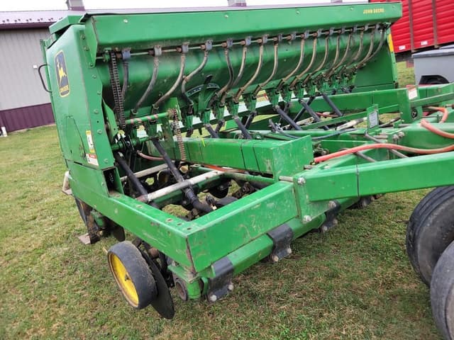 Image of John Deere 750 equipment image 3