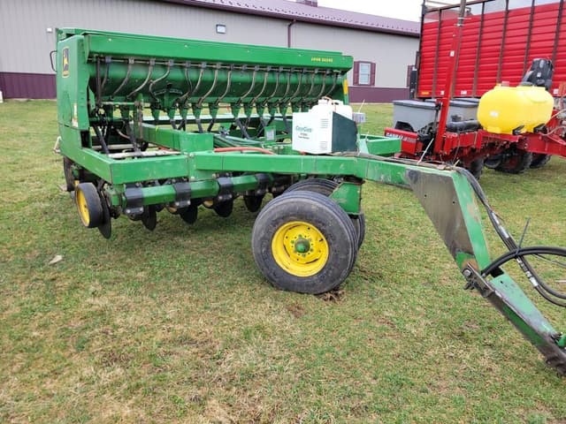 Image of John Deere 750 equipment image 1