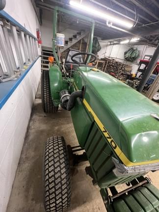Image of John Deere 770 equipment image 2