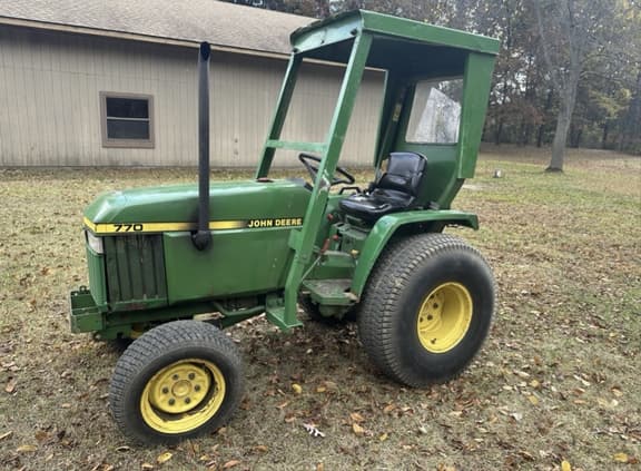 Image of John Deere 770 Image 1