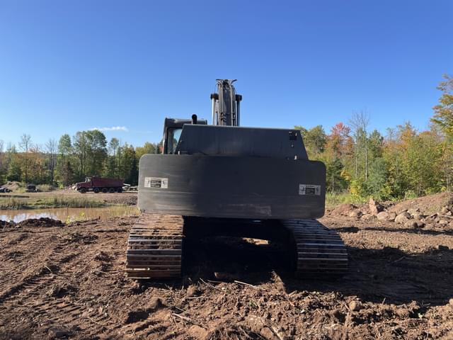Image of John Deere 790D equipment image 3