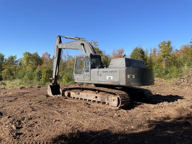 Image of John Deere 790D equipment image 2