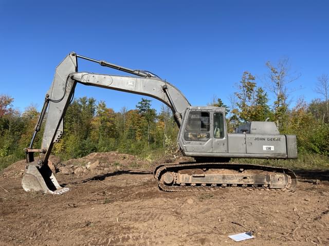 Image of John Deere 790D equipment image 1