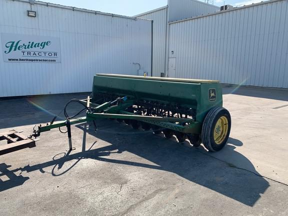 Image of John Deere 8300 Primary image