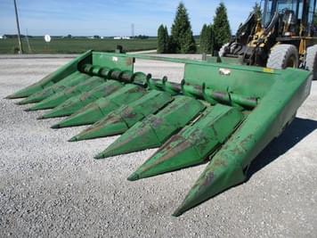 Main image John Deere 843
