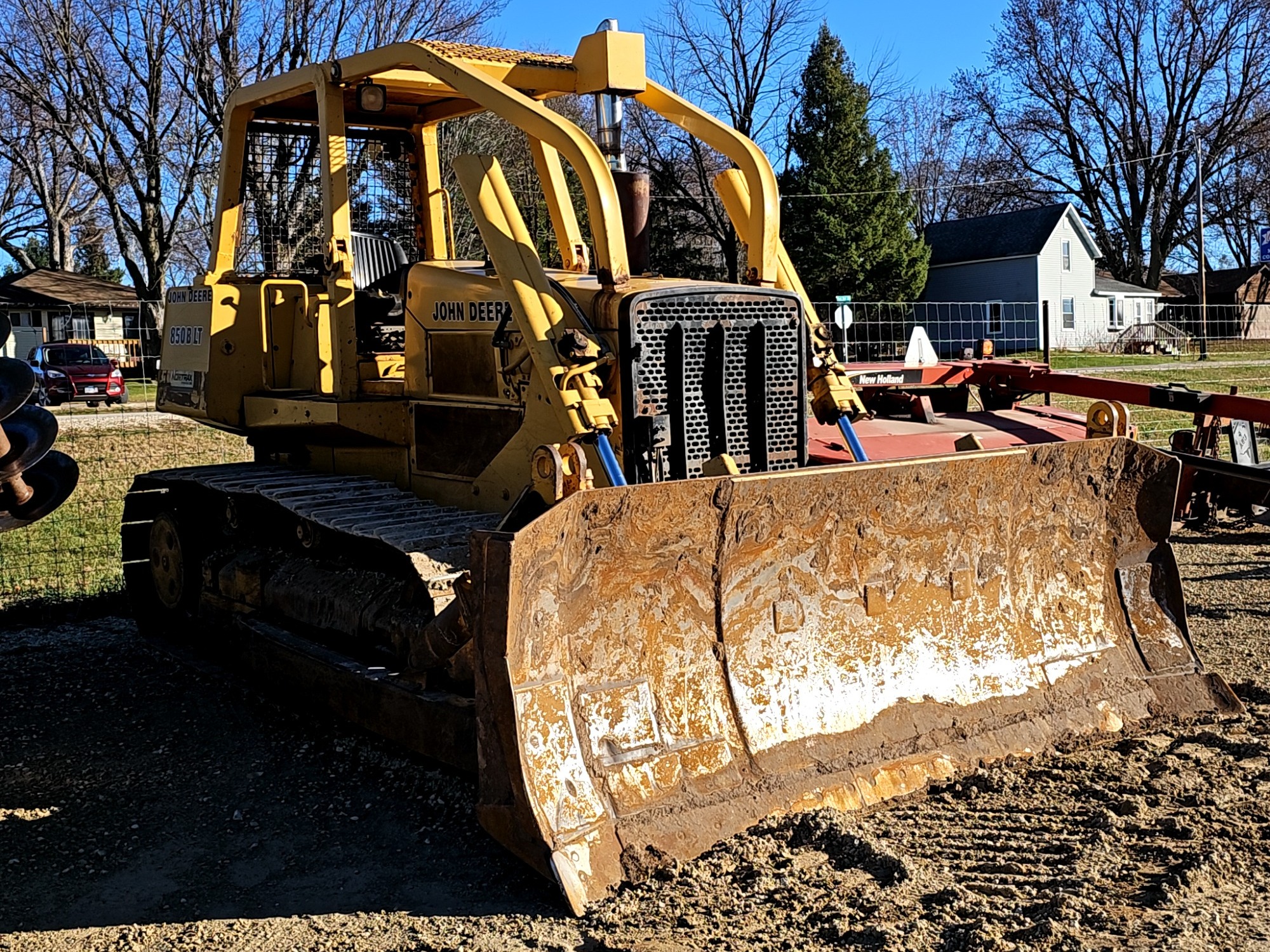 Image of John Deere 850BLT equipment image 1