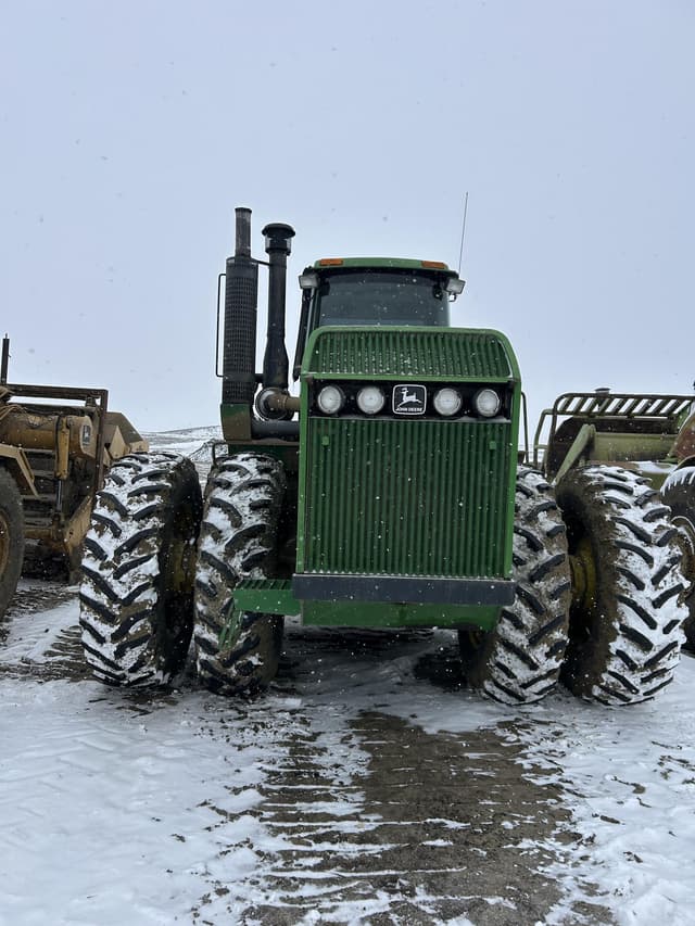 Image of John Deere 8560 equipment image 3