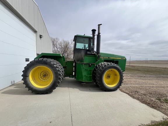Image of John Deere 8560 equipment image 3