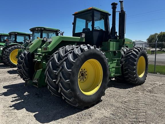 Image of John Deere 8560 equipment image 4