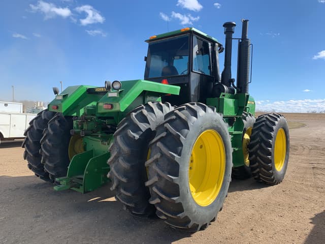 Image of John Deere 8560 equipment image 3