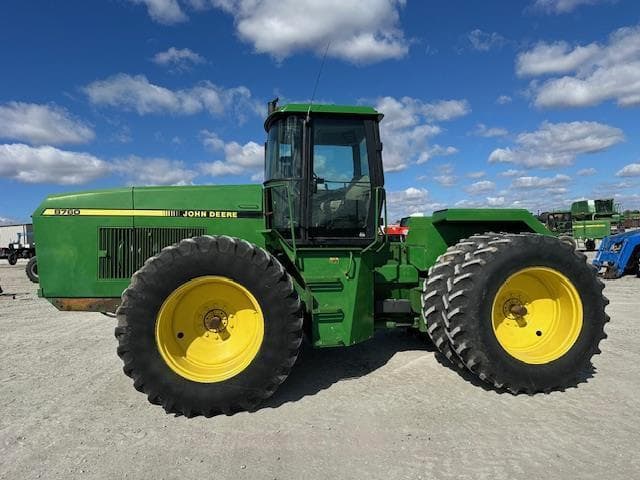 Image of John Deere 8760 equipment image 1