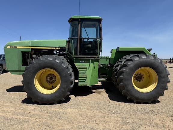 Image of John Deere 8760 equipment image 1