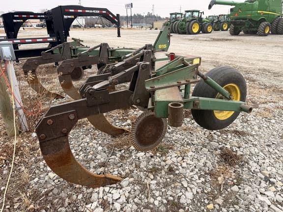 Image of John Deere 915 equipment image 1