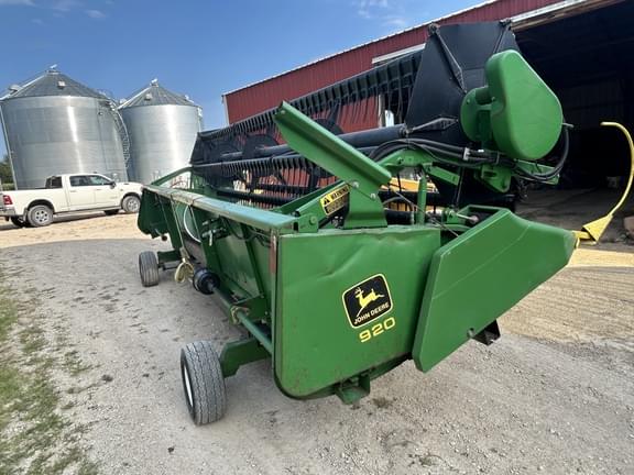 Image of John Deere 920F Primary image