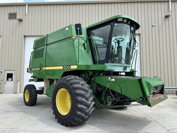 1989 John Deere 9400 Equipment Image0