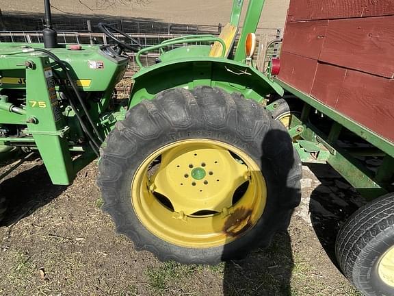 Image of John Deere 950 equipment image 2