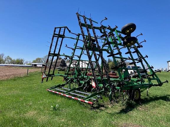 Image of John Deere 960 equipment image 1