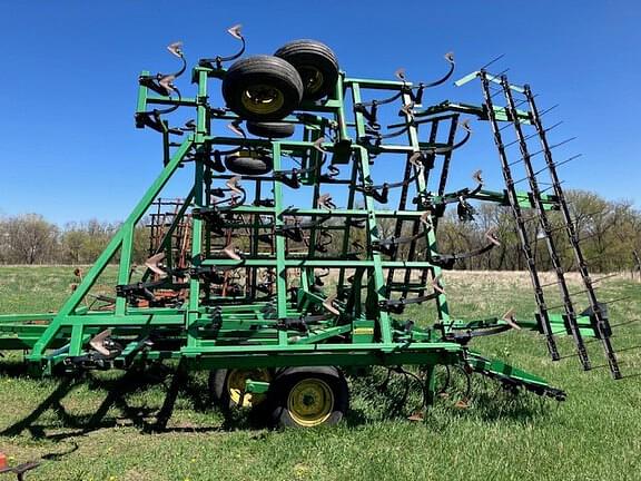 Image of John Deere 960 equipment image 3