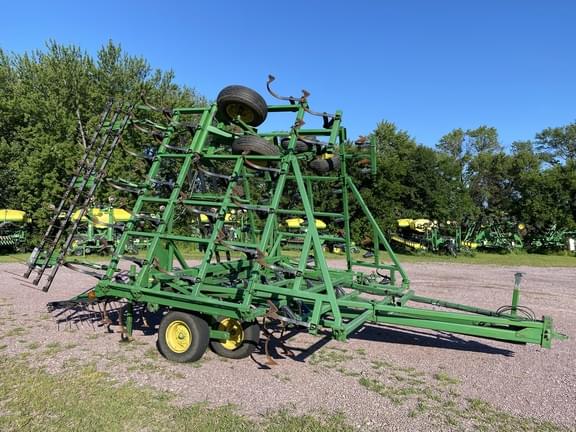 Image of John Deere 960 Primary image